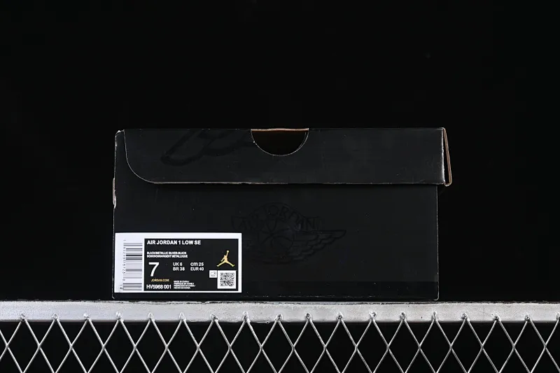All categories Air Jordan Jordan series basketball shoes Air Jordan 1 Low Air Jordan 1 Low AJ1 Joe 1 black and white canvas leather low-top cultural basketball shoes HV5968-001